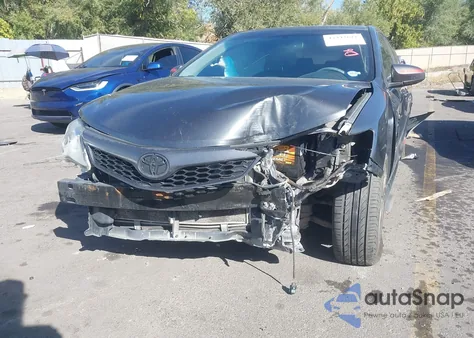 2012 Toyota Camry Se V6 z USA, uszkodzony, nr VIN 4T1BK1FK6CU013488